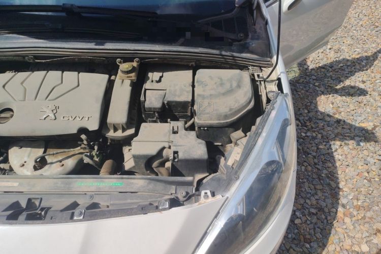 Used Peugeot 308 2013 1.6L Manual Fashion Model Engine Bay Left