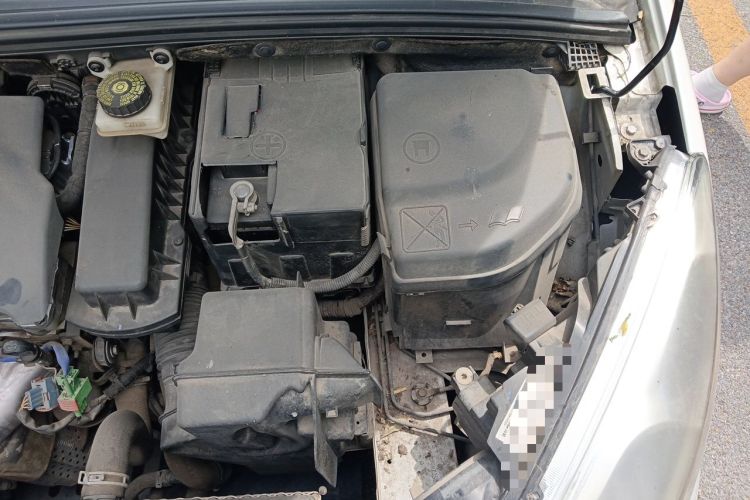 Used Peugeot 308 2013 1.6L Automatic YouShang Model Engine Bay Left