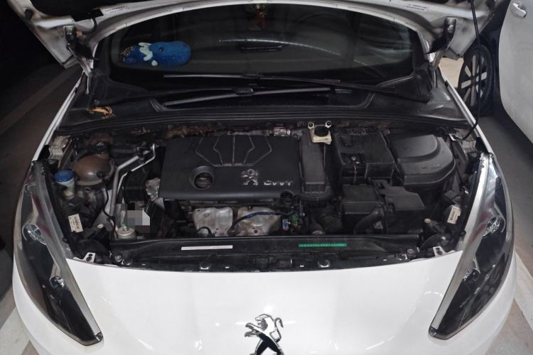 Used Peugeot 308 2013 1.6L Automatic YouShang Model Engine Bay