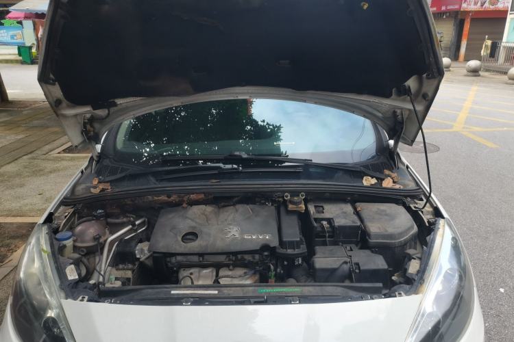 Used Peugeot 308 2013 1.6L Automatic Fashion Model Engine Bay