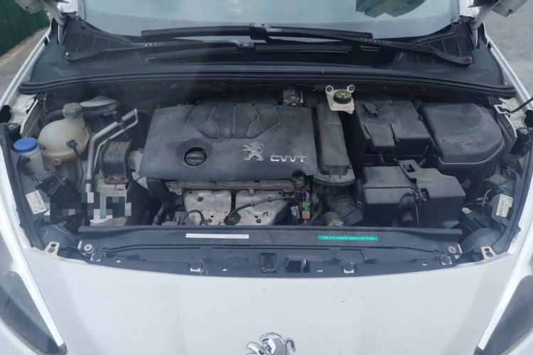 Used Peugeot 308 2013 1.6L Manual YouShang Model Engine Bay