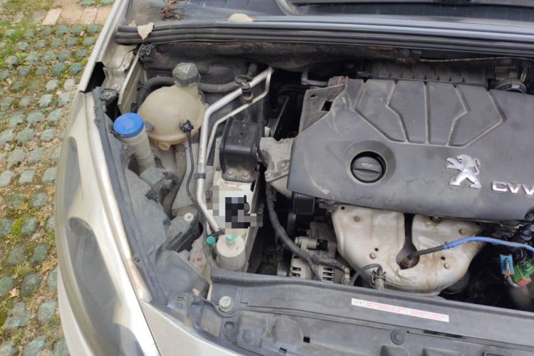 Used Peugeot 308 2013 1.6L Manual YouShang Model Engine Bay Right