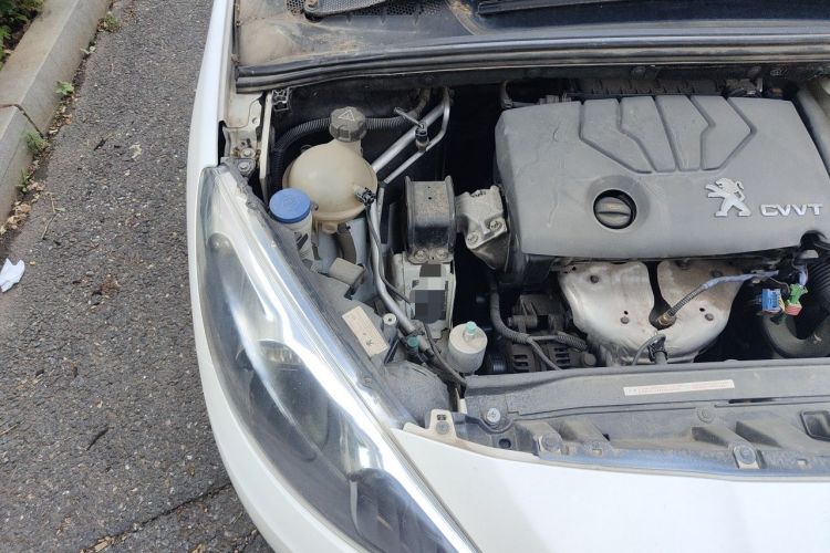Used Peugeot 308 2013 1.6L Automatic YouShang Model Engine Bay Right