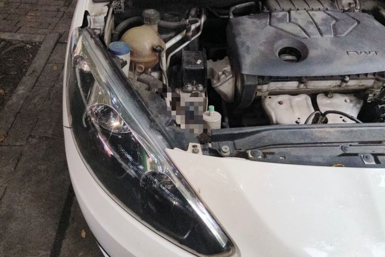 Used Peugeot 308 2013 1.6L Manual YouShang Model Engine Bay Right