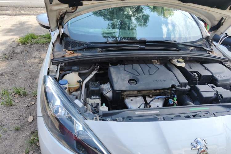 Used Peugeot 308 2013 1.6L Automatic YouShang Model Engine Bay Right