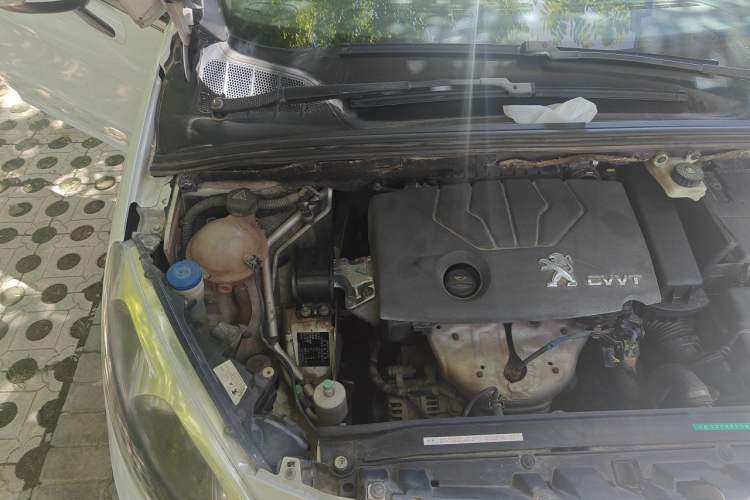 Used Peugeot 308 2013 1.6L Automatic YouShang Model Engine Bay Right