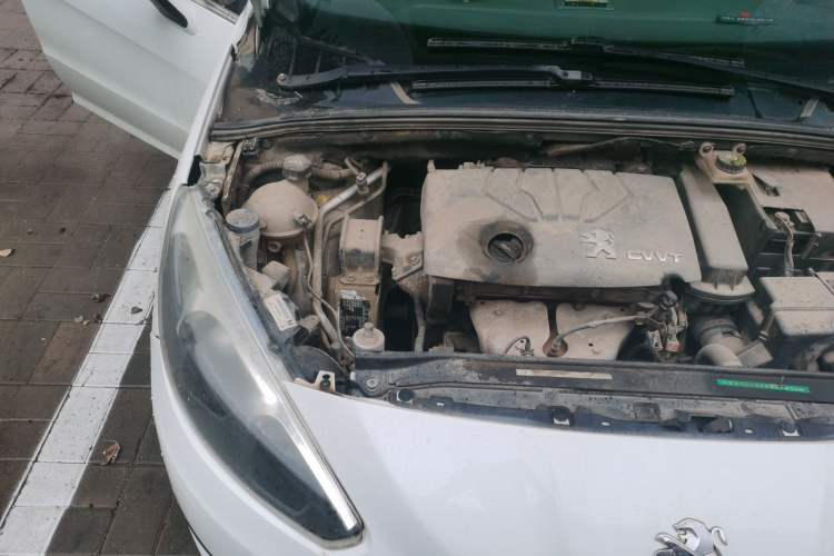 Used Peugeot 308 2013 1.6L Manual Fashion Model Engine Bay Right