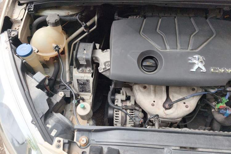 Used Peugeot 308 2013 1.6L Automatic Fashion Model Engine Bay Right