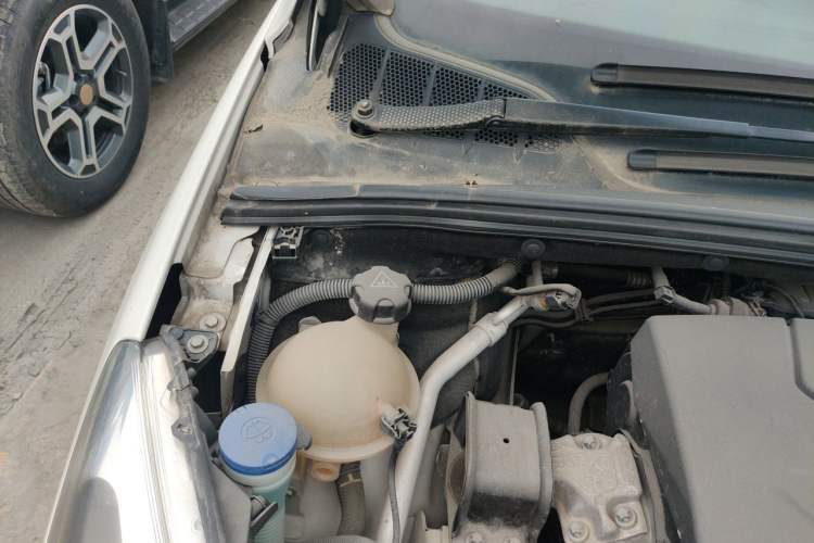 Used Peugeot 308 2013 1.6L Automatic Fashion Model Engine Bay Right