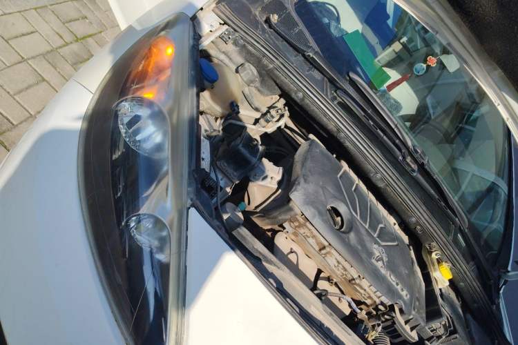 Used Peugeot 308 2013 1.6L Manual YouShang Model Engine Bay Right