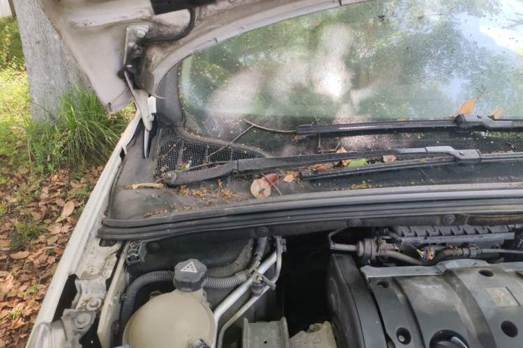 Used Peugeot 308 2013 1.6L Manual YouShang Model Engine Bay Right