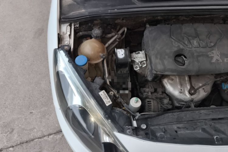 Used Peugeot 308 2013 1.6L Manual YouShang Model Engine Bay Right