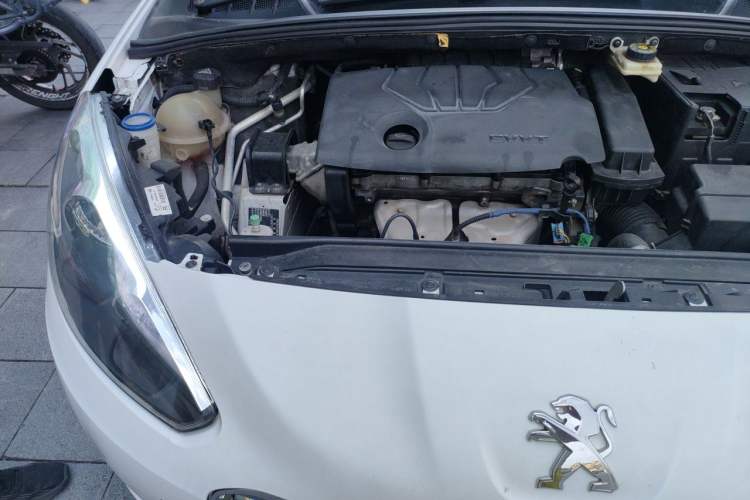 Used Peugeot 308 2013 1.6L Automatic YouShang Model Engine Bay Right