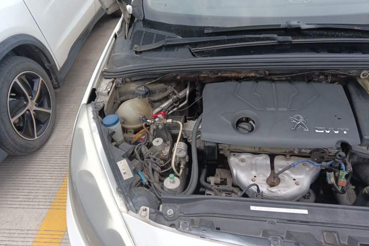 Used Peugeot 308 2013 1.6L Automatic Fashion Model Engine Bay Right