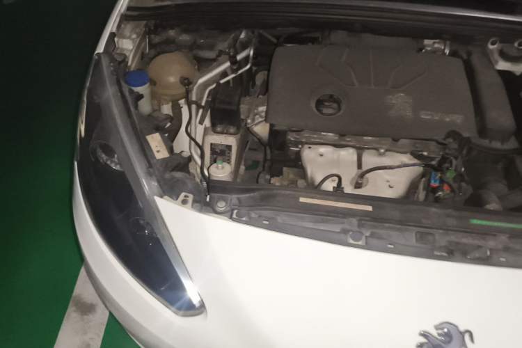 Used Peugeot 308 2013 1.6L Automatic Fashion Model Engine Bay Right