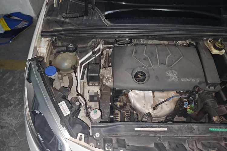 Used Peugeot 308 2013 1.6L Automatic Fashion Model Engine Bay Right