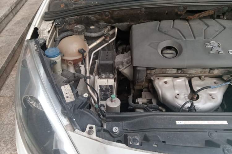 Used Peugeot 308 2013 1.6L Automatic Fashion Model Engine Bay Right