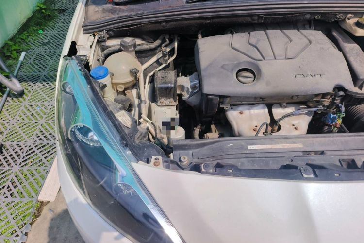 Used Peugeot 308 2013 1.6L Automatic YouShang Chen Kun Excellent Edition Engine Bay Right