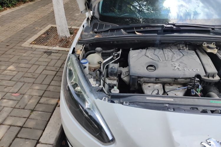 Used Peugeot 308 2013 1.6L Manual YouShang Model Engine Bay Right