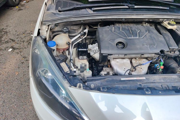 Used Peugeot 308 2013 1.6L Automatic YouShang Model Engine Bay Right