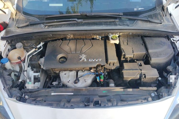 Used Peugeot 308 2013 1.6L Automatic YouShang Model Engine Bay