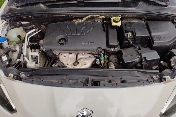 Used Peugeot 308 2013 1.6L Automatic YouShang Model Engine Bay
