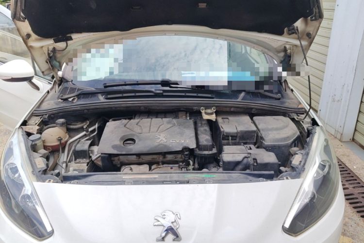Used Peugeot 308 2013 1.6L Manual YouShang Model Engine Bay
