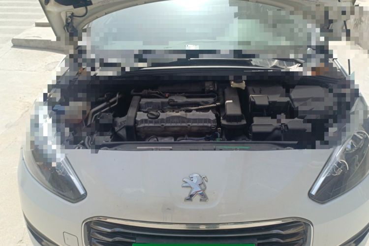 Used Peugeot 308 2013 1.6L Manual Fashion Model Engine Bay