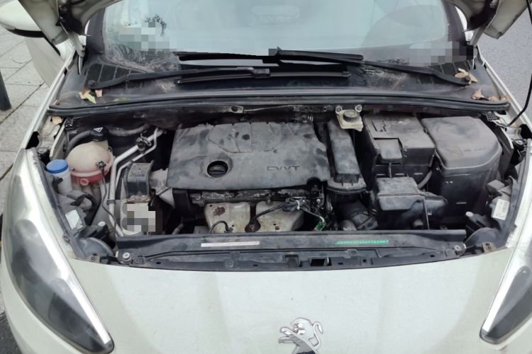 Used Peugeot 308 2013 1.6L Automatic YouShang Model Engine Bay