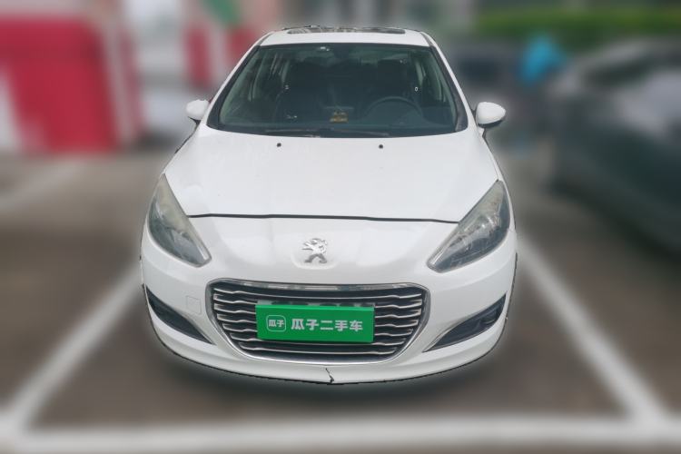 Used Peugeot 308 2013 1.6L Manual Fashion Model Front