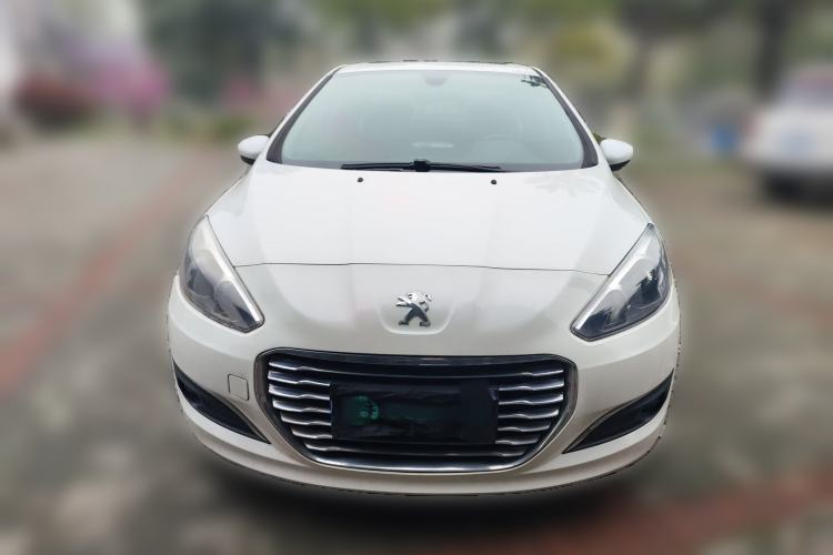 Used Peugeot 308 2013 1.6L Automatic Fashion Model Front