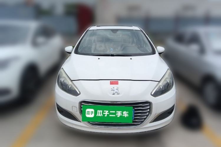 Used Peugeot 308 2013 1.6L Automatic Fashion Model Front