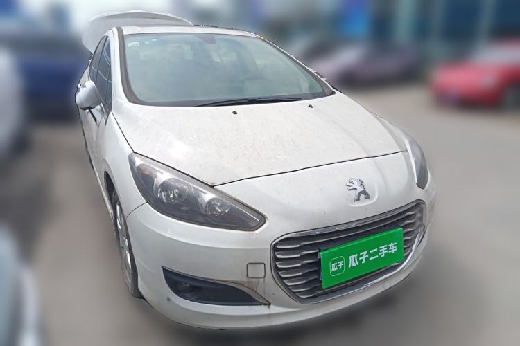 Used Peugeot 308 2013 1.6L Automatic Fashion Model Front Right 45 Deg