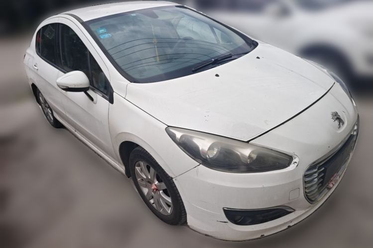 Used Peugeot 308 2013 1.6L Manual YouShang Model Front Right 45 Deg