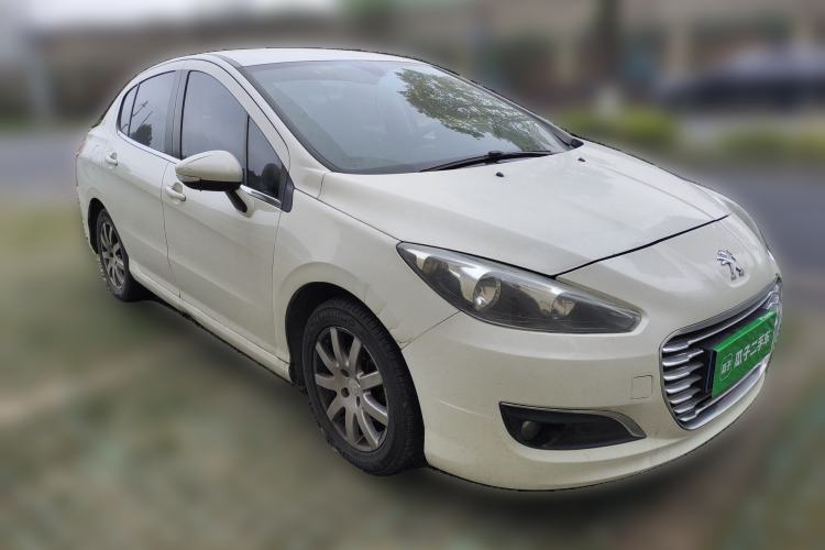 Used Peugeot 308 2013 1.6L Manual YouShang Model Front Right 45 Deg