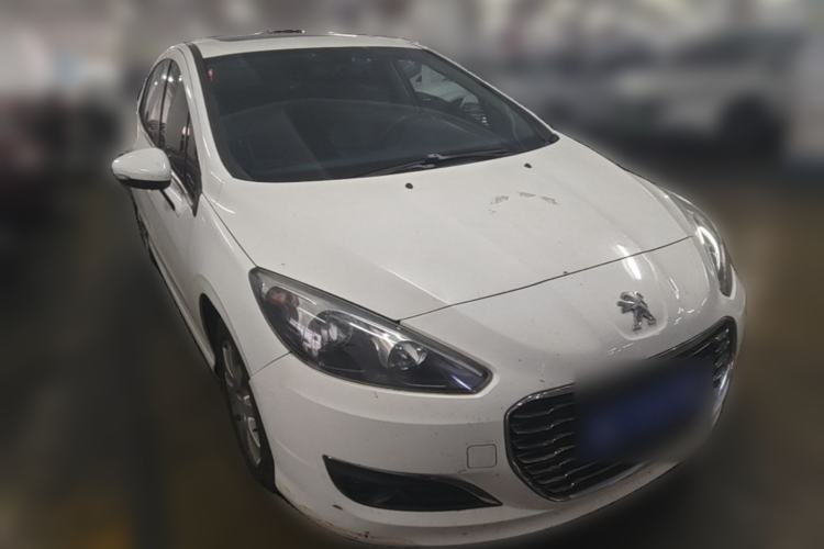 Used Peugeot 308 2013 1.6L Manual YouShang Model Front Right 45 Deg
