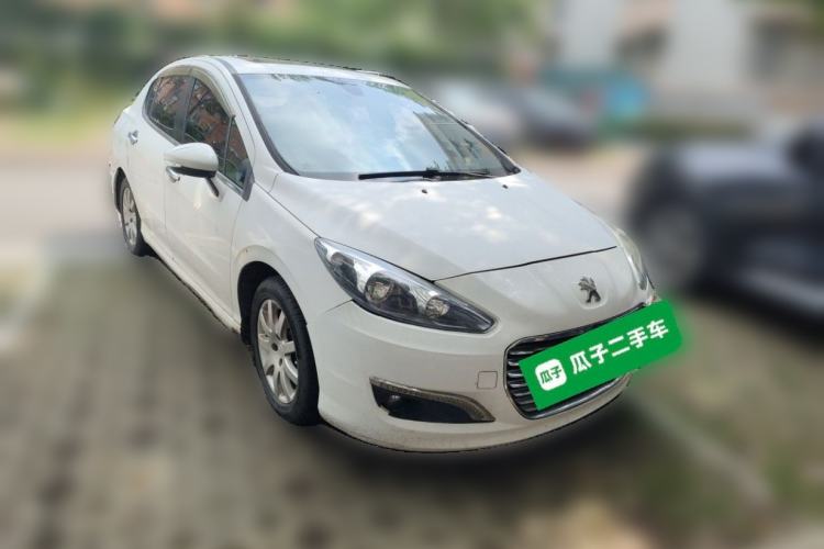Used Peugeot 308 2013 1.6L Automatic Fashion Model Front Right 45 Deg