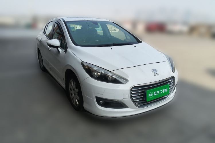 Used Peugeot 308 2013 1.6L Manual YouShang Model Front Right 45 Deg