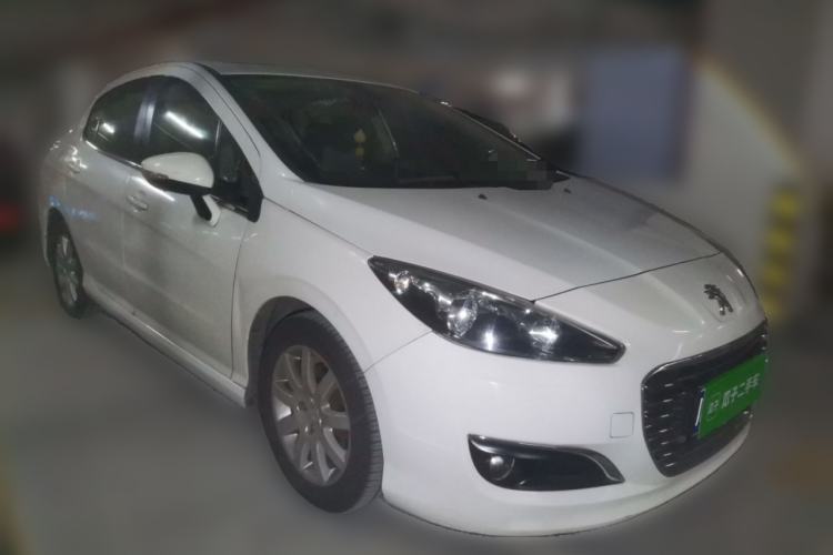 Used Peugeot 308 2013 1.6L Manual YouShang Model Front Right 45 Deg