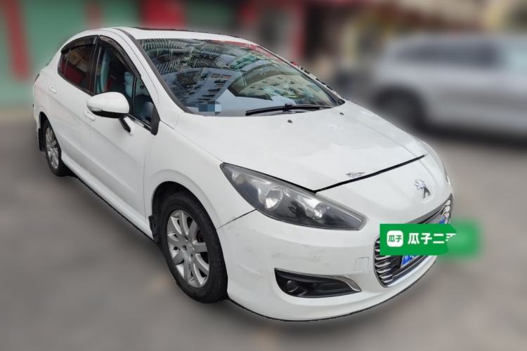 Used Peugeot 308 2013 1.6L Automatic Fashion Model Front Right 45 Deg