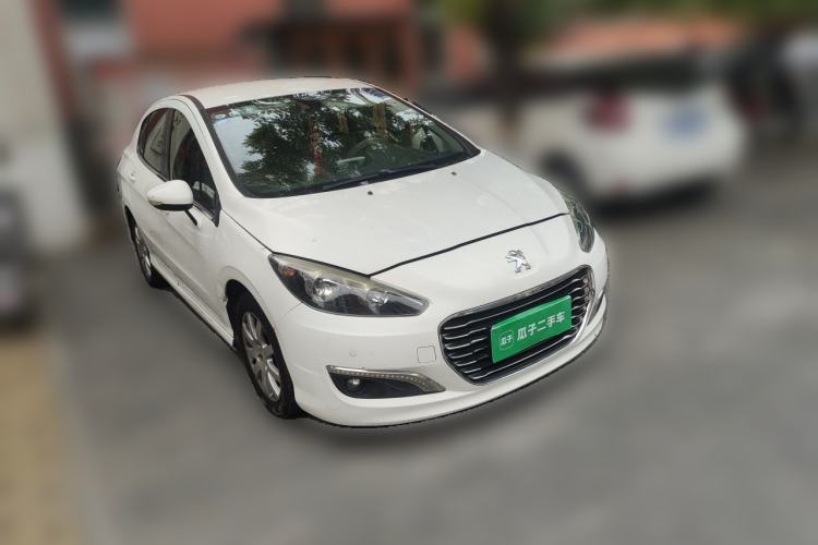 Used Peugeot 308 2013 1.6L Manual YouShang Model Front Right 45 Deg