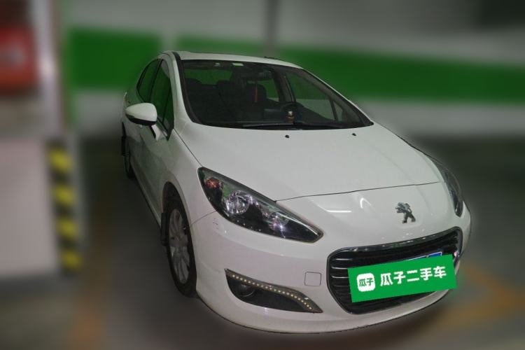 Used Peugeot 308 2013 1.6L Automatic Fashion Model Front Right 45 Deg
