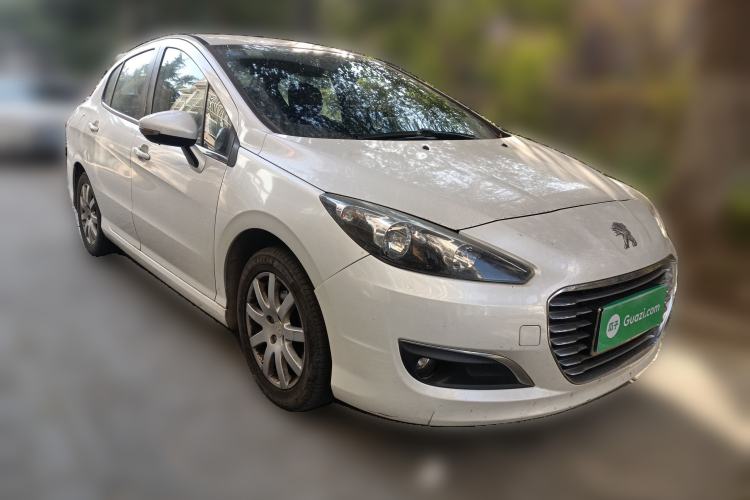 Used Peugeot 308 2013 1.6L Manual YouShang Model Front Right 45 Deg