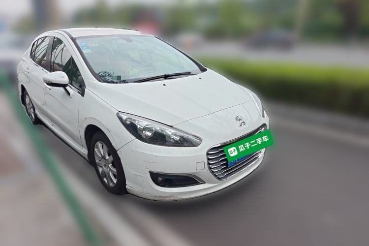 Used Peugeot 308 2013 1.6L Manual YouShang Model Front Right 45 Deg