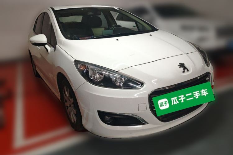 Used Peugeot 308 2013 1.6L Automatic Fashion Model Front Right 45 Deg