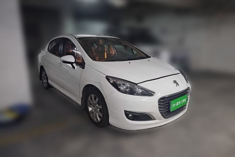 Used Peugeot 308 2013 1.6L Automatic Fashion Model Front Right 45 Deg