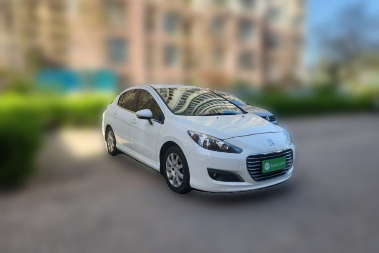 Used Peugeot 308 2013 1.6L Manual YouShang Model Front Right 45 Deg