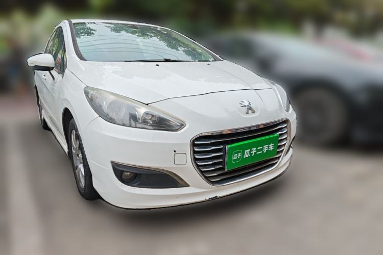 Used Peugeot 308 2013 1.6L Manual YouShang Model Front Right 45 Deg