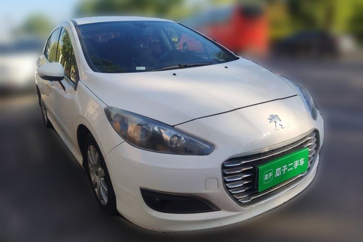 Used Peugeot 308 2013 1.6L Automatic YouShang Model Front Right 45 Deg