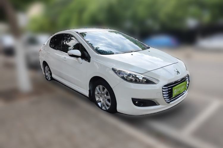 Used Peugeot 308 2013 1.6L Manual YouShang Model Front Right 45 Deg